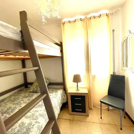 Apartment Trabuc - Apartamento Con Piscina Comunitaria Empuriabrava